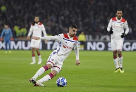 忌憚地包夾 忌憚地包夾